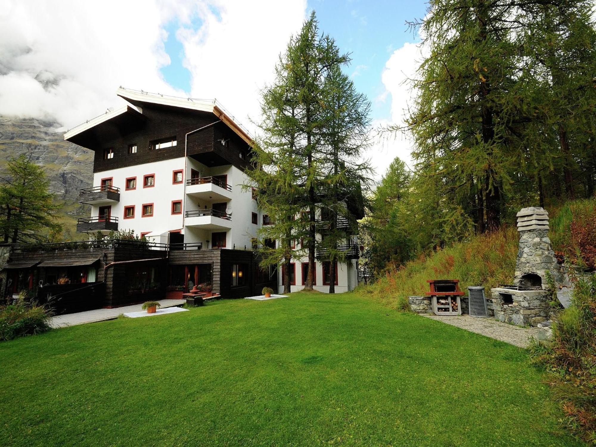 Contemporary Apartment In Breuil Cervinia Near Ski Area Breuil-Cervinia Exterior foto