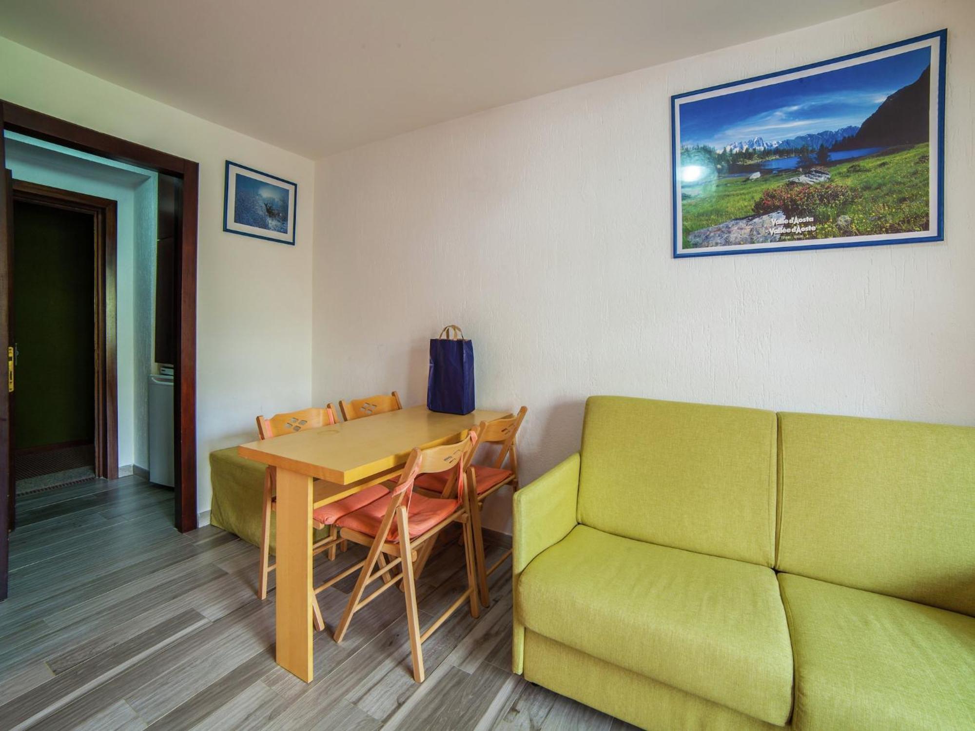 Contemporary Apartment In Breuil Cervinia Near Ski Area Breuil-Cervinia Exterior foto