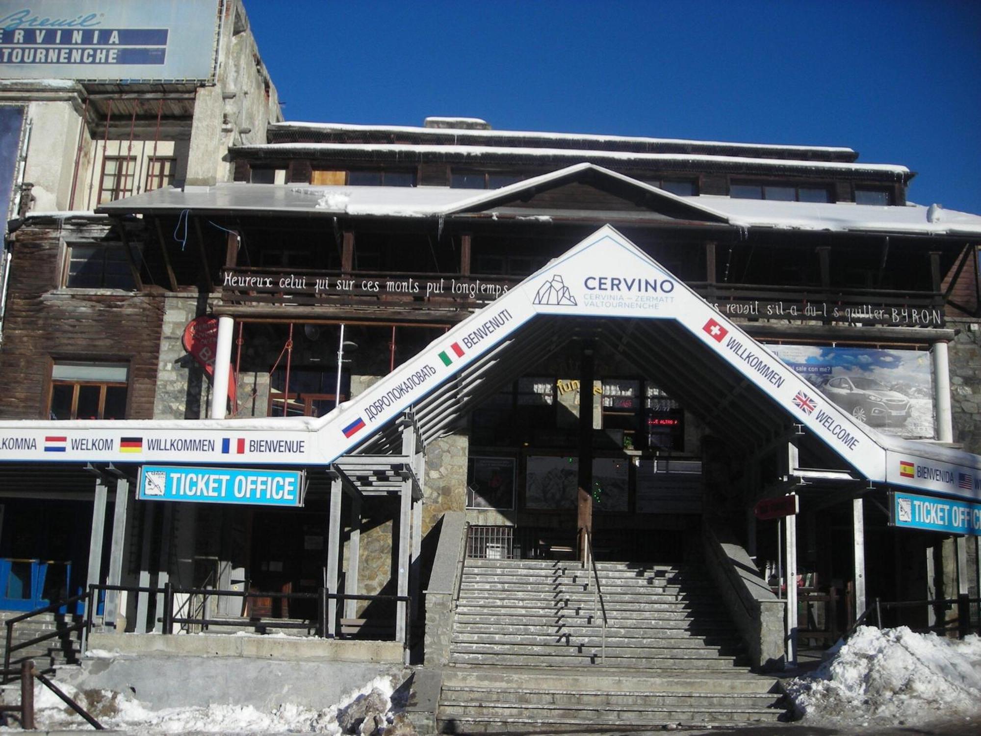 Contemporary Apartment In Breuil Cervinia Near Ski Area Breuil-Cervinia Exterior foto