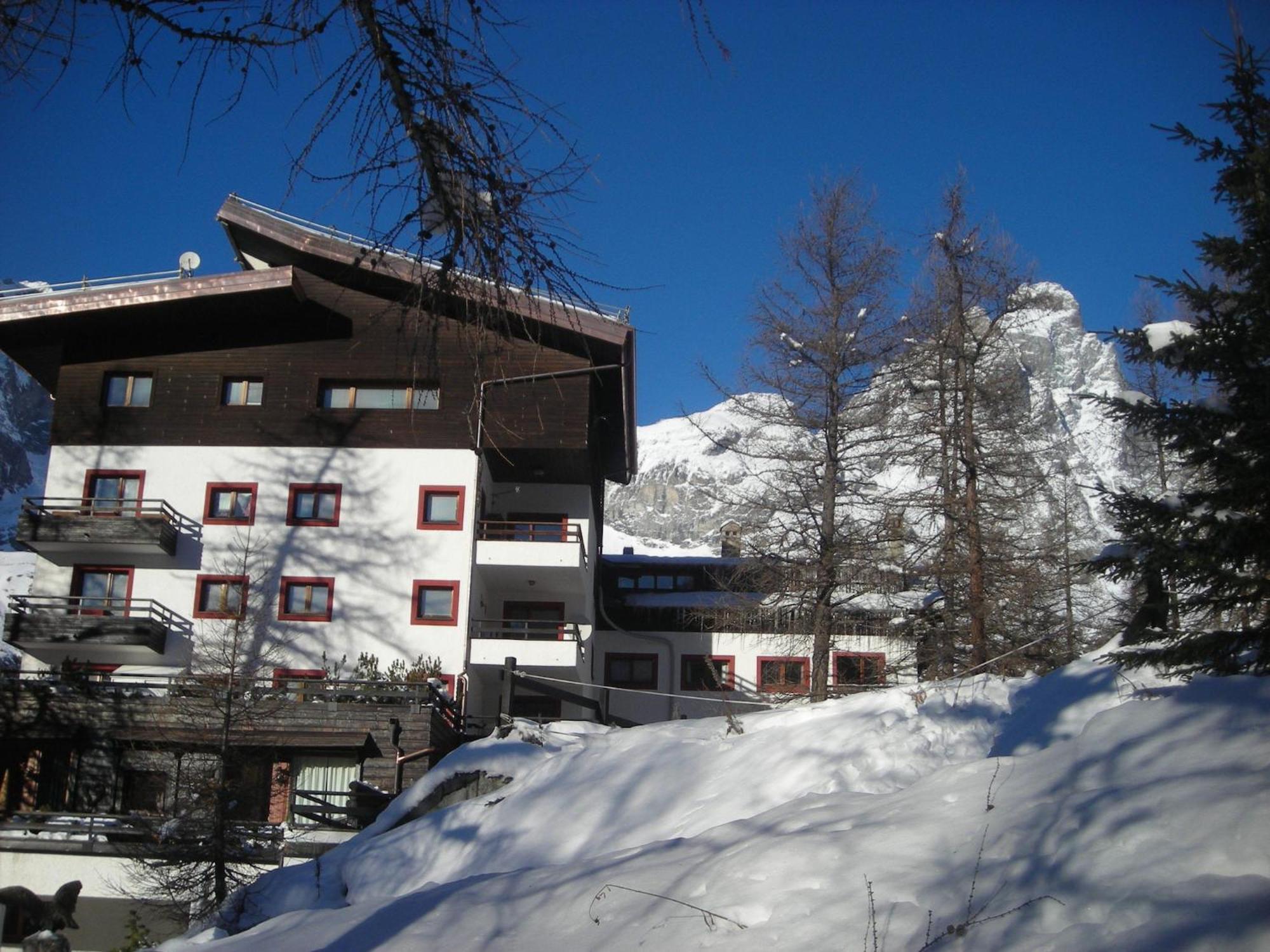 Contemporary Apartment In Breuil Cervinia Near Ski Area Breuil-Cervinia Exterior foto